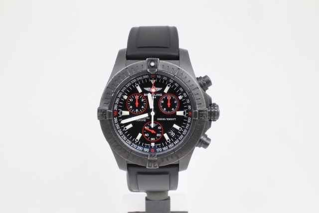 SÅLD - Breitling Avenger Seawolf Chrono Blacksteel