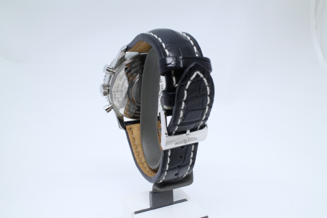 SÅLD - Breitling Navitimer World GMT, Chronograph A24322