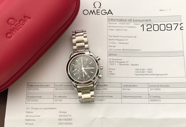 SÅLD - Omega Speedmaster Date, Midsize 39 mm, Nyservad