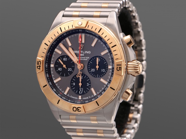 Breitling Chronomat B01 42 Guld/Stål, Full set, svensksåld 2022