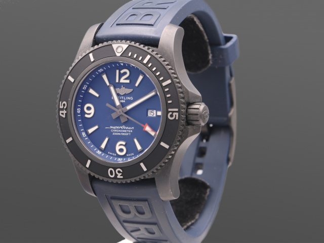 SÅLD - Breitling Superocean Blacksteel 46mm, Full set, Svensksåld 2023