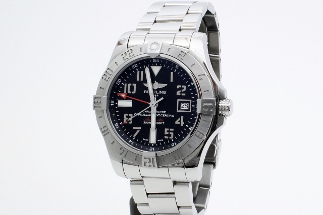 SÅLD - Breitling Avenger II GMT