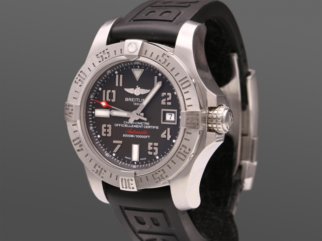 SÅLD - Breitling Avenger II Seawolf