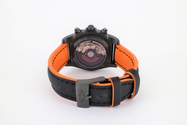 SÅLD - Breitling Chronomat 44 B01 Raven Blacksteel, nyskick