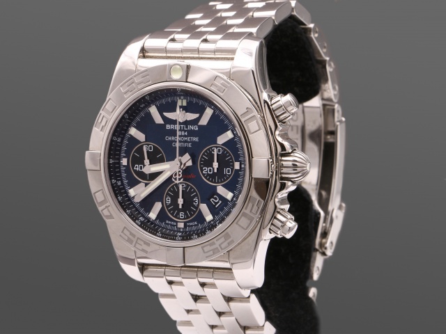SÅLD - Breitling Chronomat 44 B01 Stål, Blackeye Blue