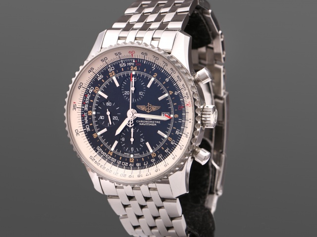 SÅLD - Breitling Navitimer World