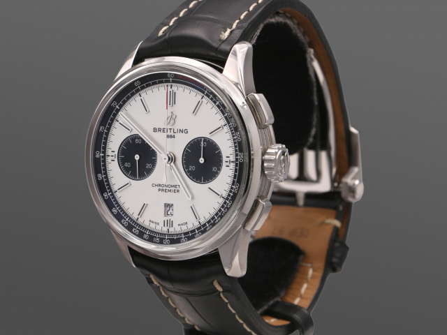 SÅLD - Breitling Premier Chronograph B01 42mm, Nyskick, Full set