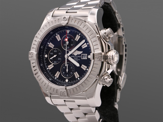 SÅLD - Breitling Super Avenger Chrono, Full set 2012 SE, Servad 2022