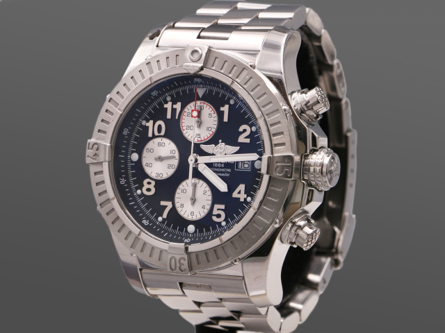 SÅLD - Breitling Super Avenger Chrono, Full set 2008