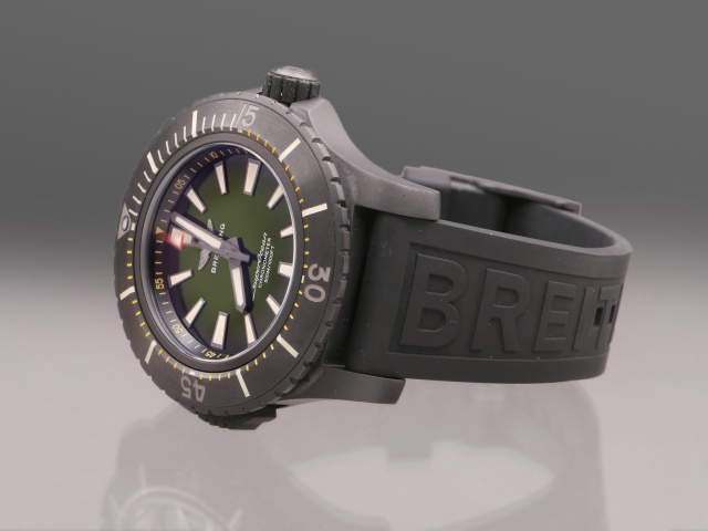 Breitling superocean outlet titanium