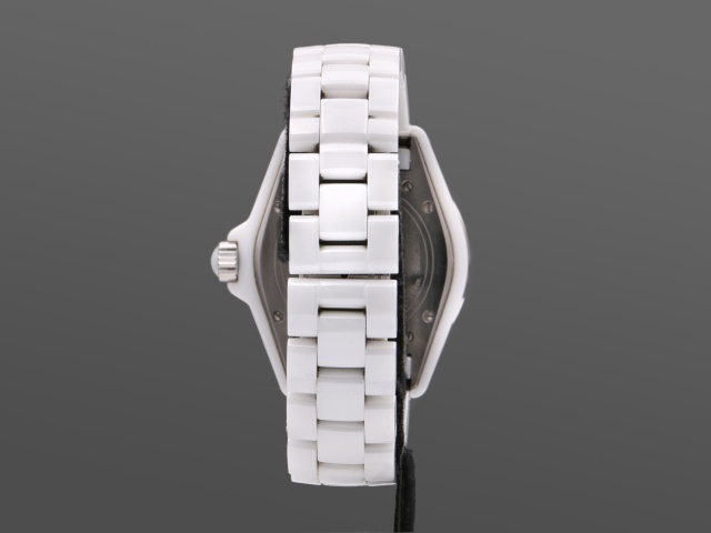 SÅLD - Chanel J12 Automatic 38mm White Ceramic, Full set