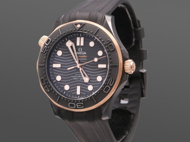 Omega Seamaster Diver 300M Keramisk/Guld 43.5mm