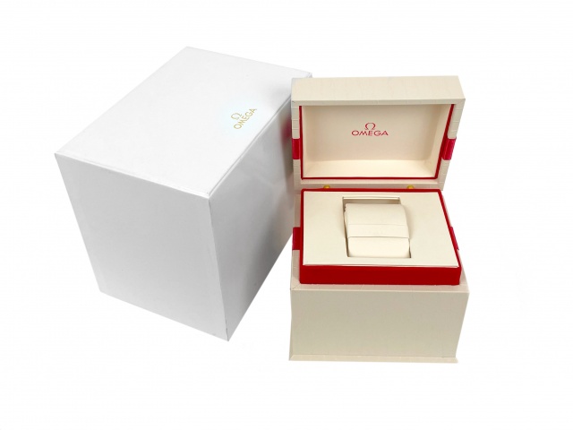 Omega Box Damklocka
