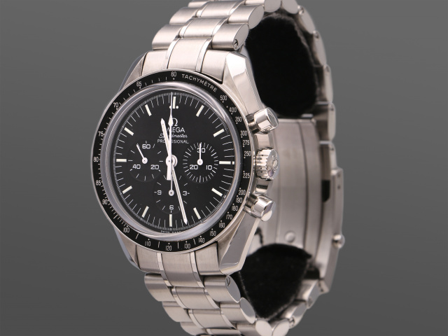 SÅLD - Omega Speedmaster Moonwatch Pro, Nyservad, Svensksåld 2020