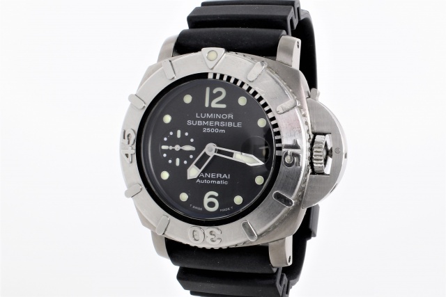 SÅLD - Panerai Luminor Submersible 2500M Limited Edition, Titan PAM285