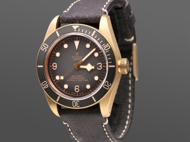 SÅLD - Tudor Heritage Black Bay Bronze, Nyskick, Full set -21